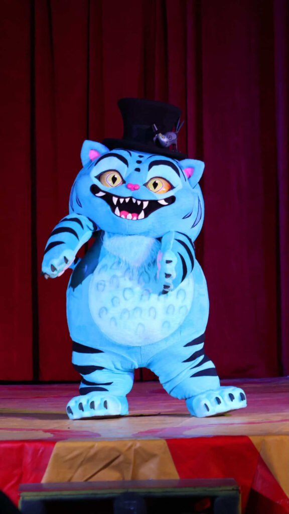 K-pop tiger character performance